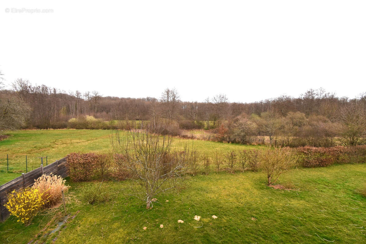 Maison à HAUTEVELLE