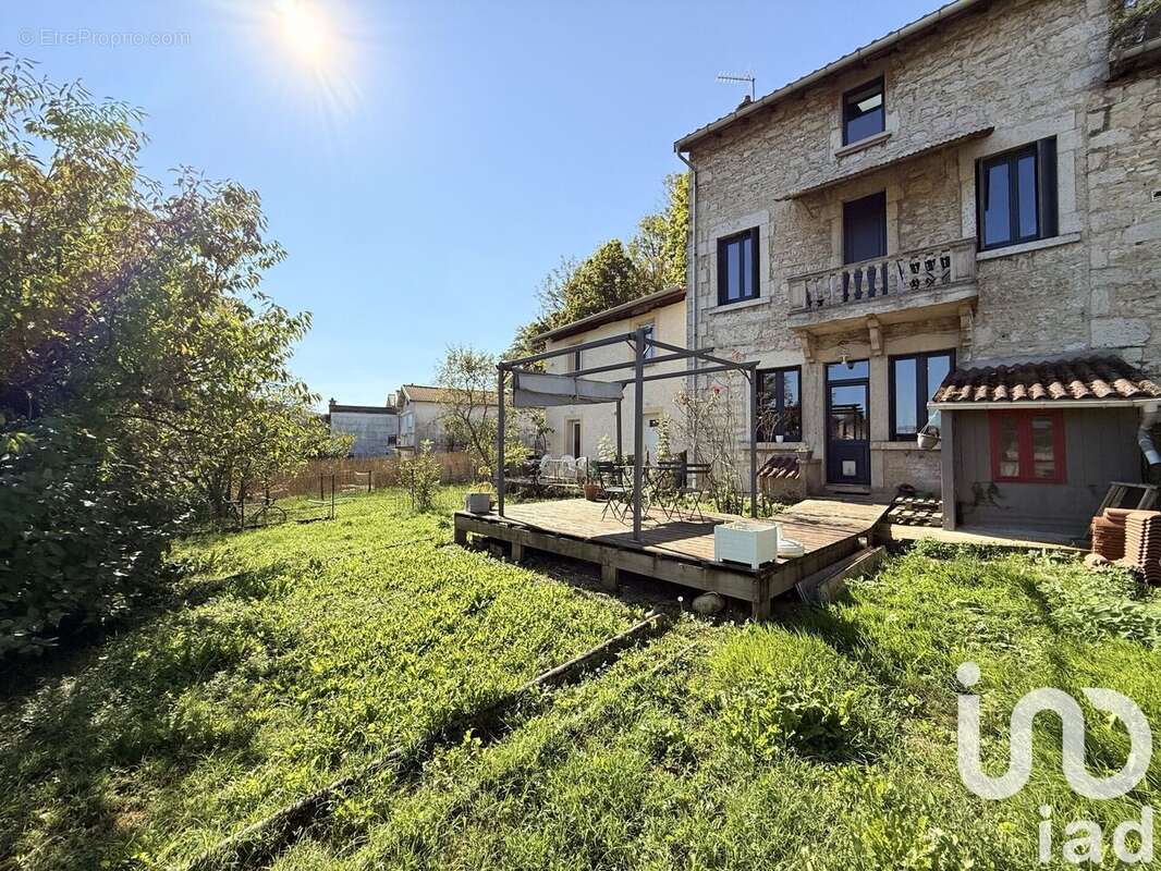 Photo 4 - Maison à NEUVILLE-SUR-AIN