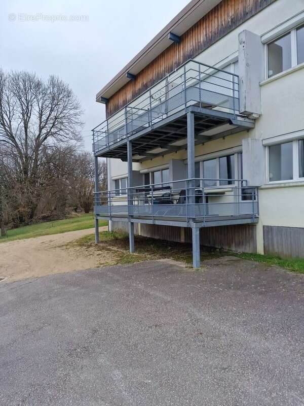 Appartement à BAINS-LES-BAINS