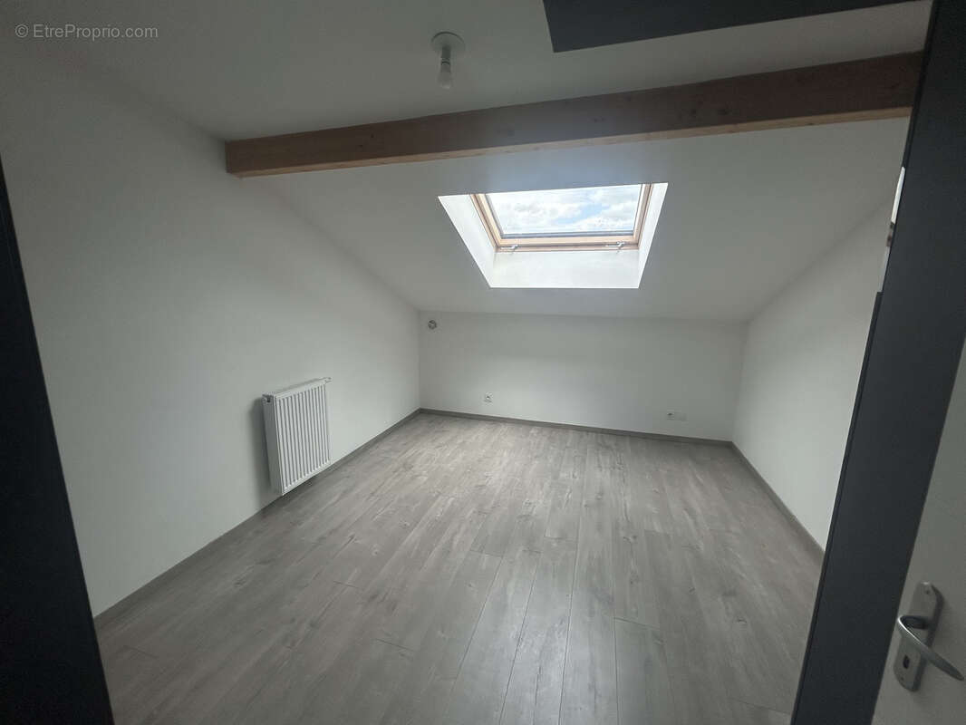 Appartement à BRON
