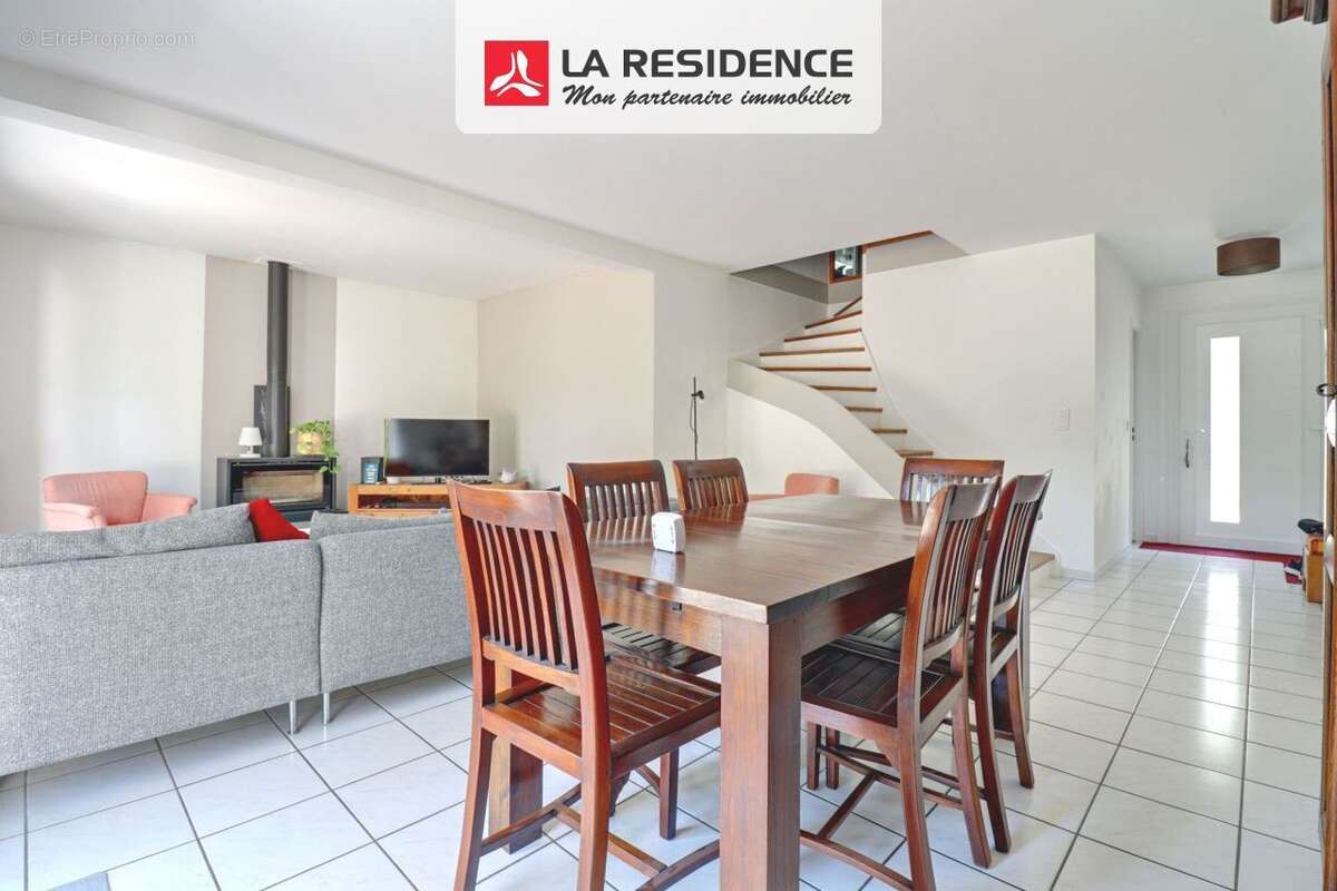 Maison 148 m² à Verneuil-Sur-Seine  - photo 2