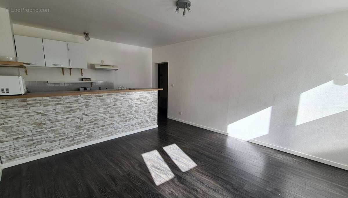 Appartement à MAULE