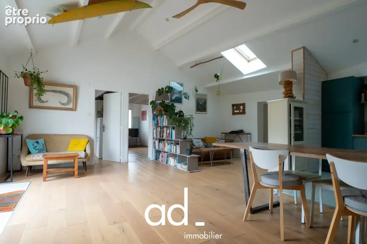 Photo Maison à La Rochelle au prix de 489 000€