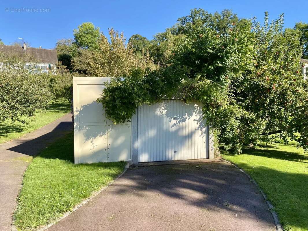 Maison à HOULBEC-COCHEREL