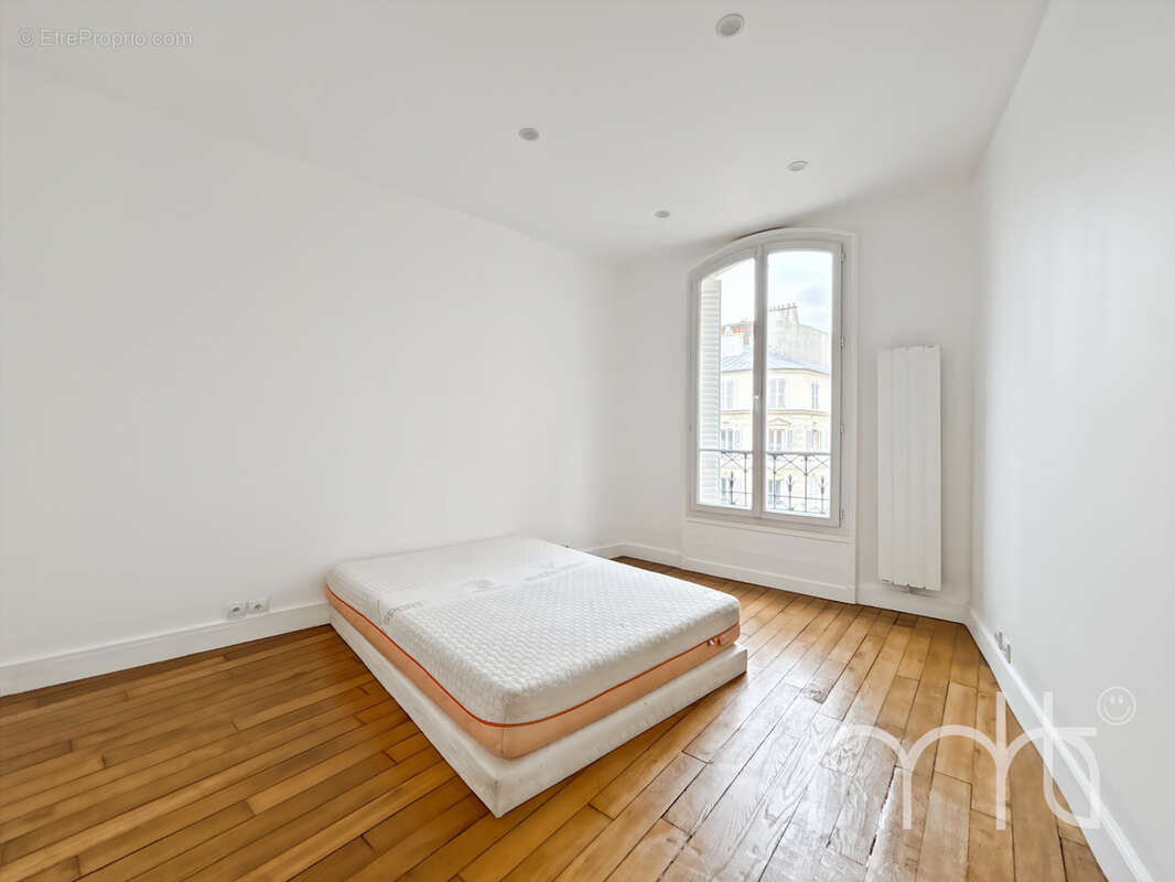 Appartement à BOIS-COLOMBES