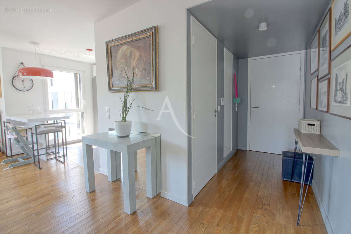 Appartement  5 pièce(s) 88.93 m2 4 chambres + 3 parkings (dont 1 box) - photo 3