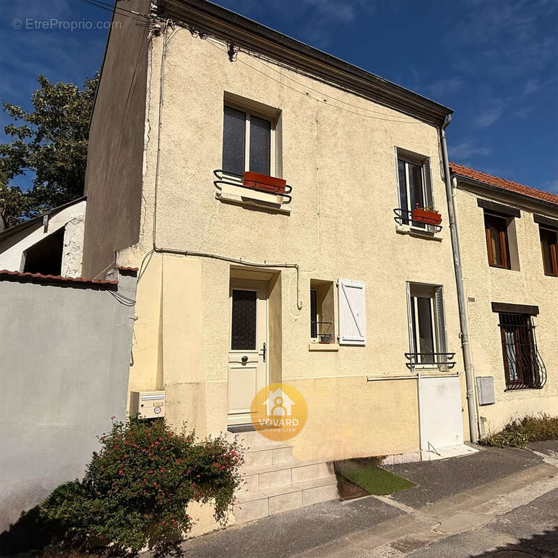 Maison à SAINT-BRICE-SOUS-FORET