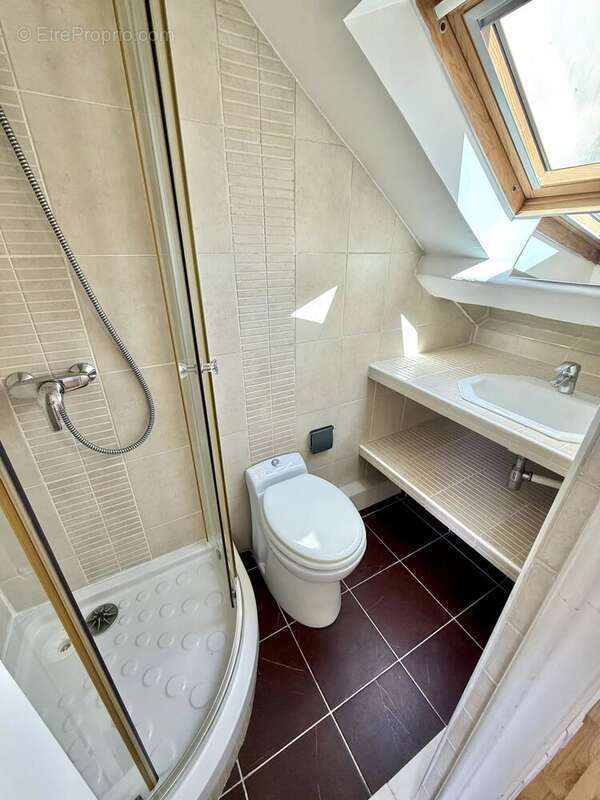 Appartement à PARIS-11E