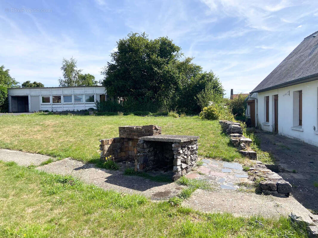 Propriété de Type Longère dans village frontalier - photo 4