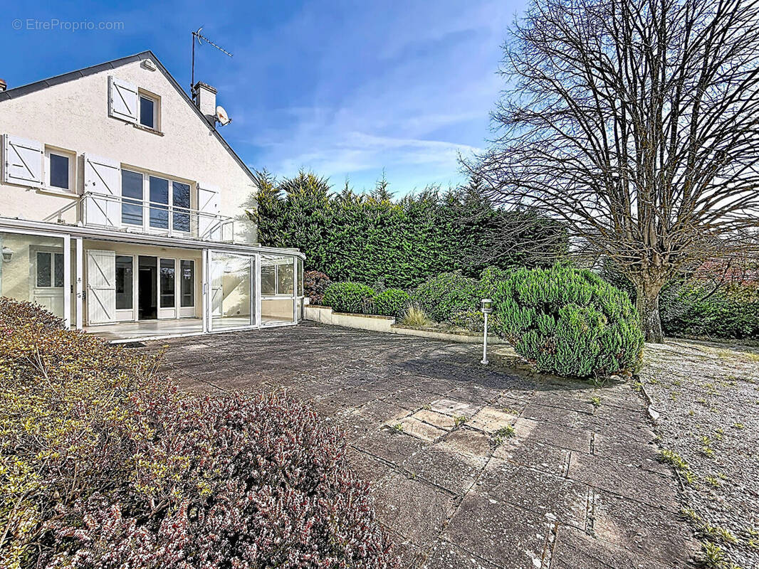 Maison à JOUARS-PONTCHARTRAIN