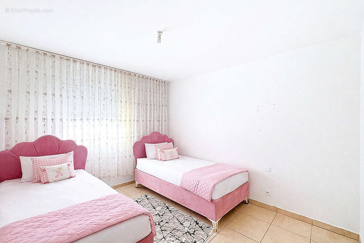 Maison à ROUSSILLON