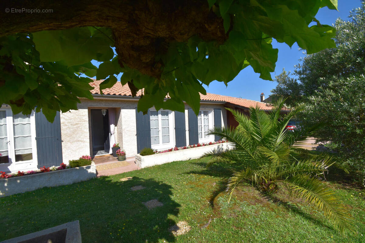 DSC_0023 - Maison à LA COURONNE