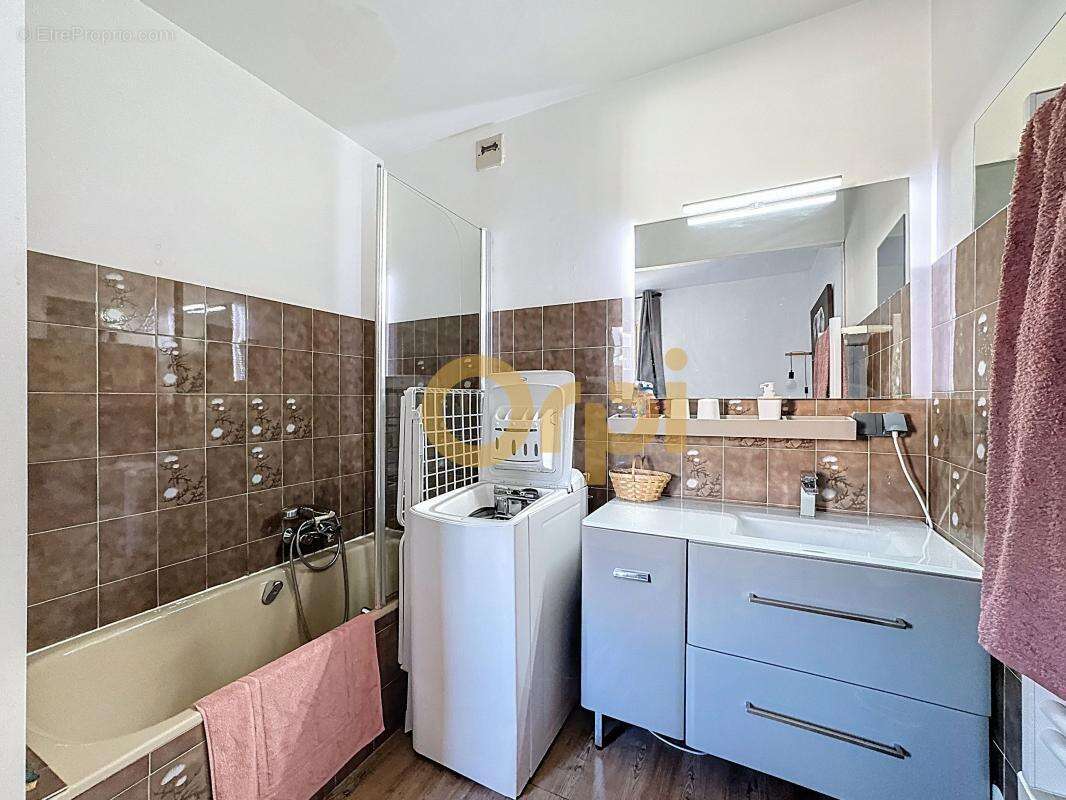 Appartement à SAINT-RAPHAEL