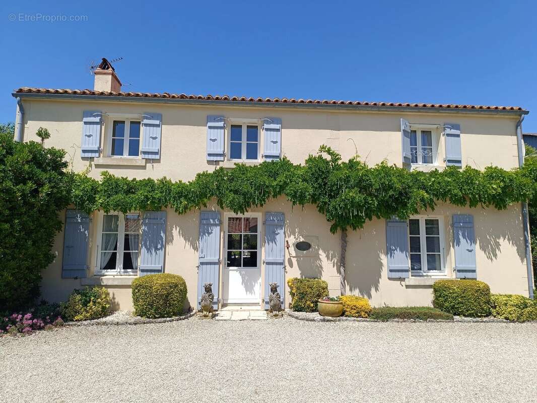 Maison à NIEUL-SUR-L'AUTISE