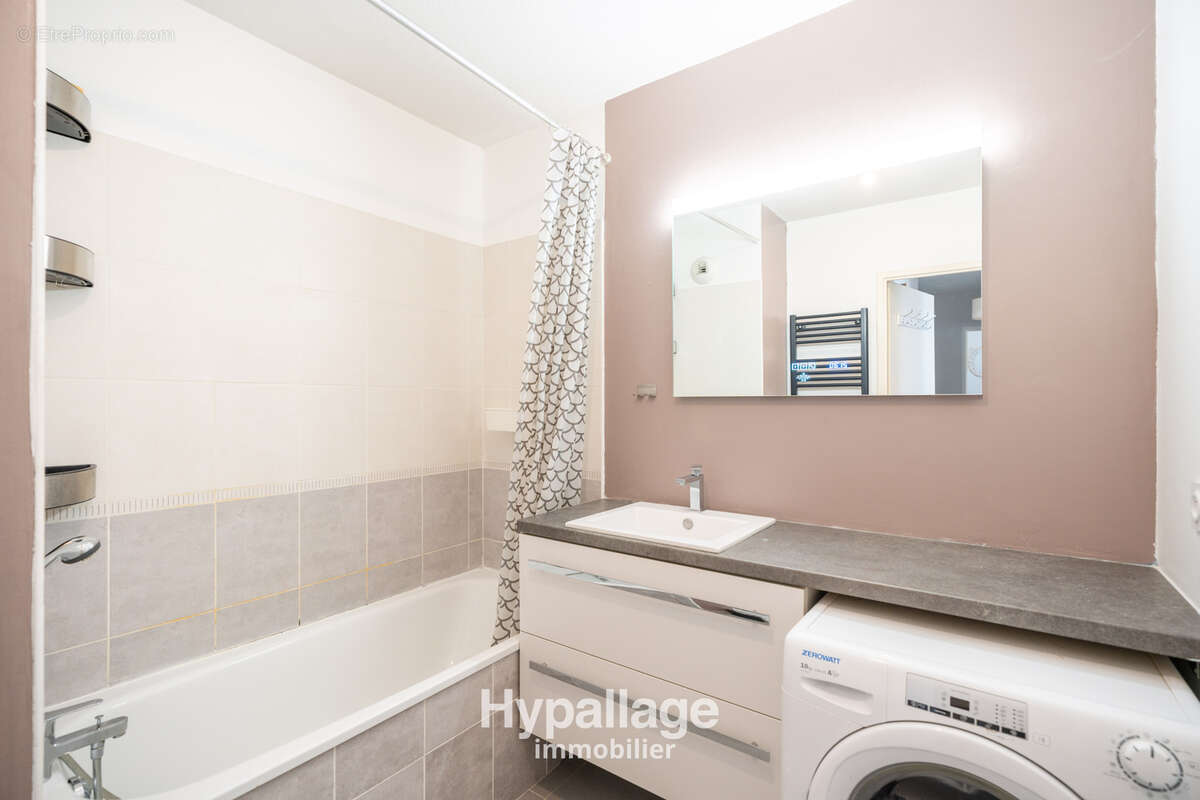 Appartement à MARSEILLE-13E