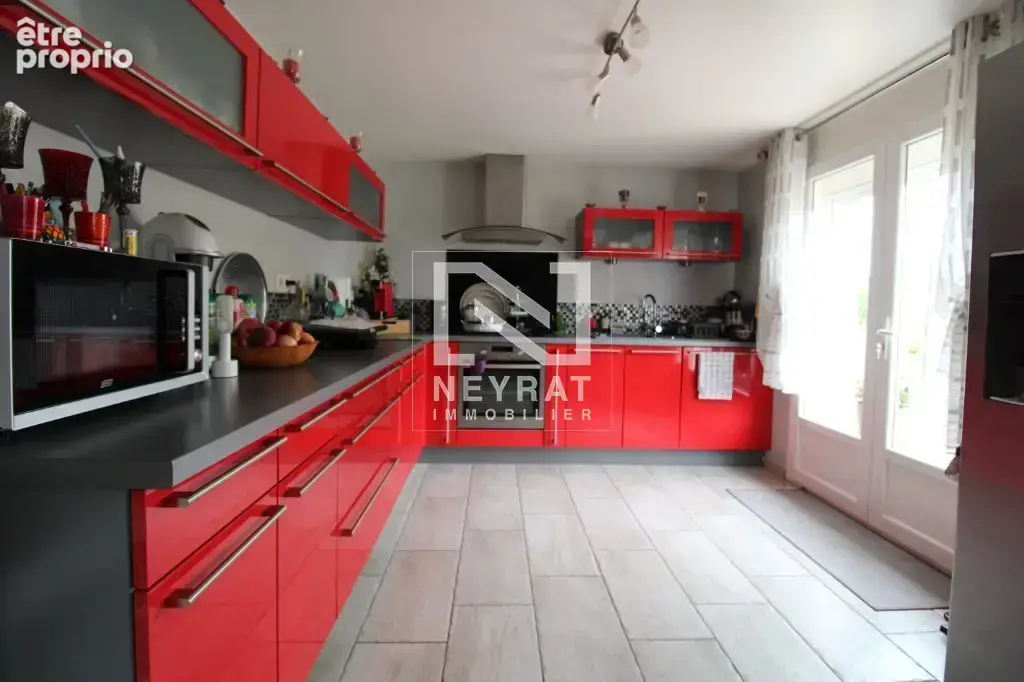 Maison 4 chambres et garages - photo 6