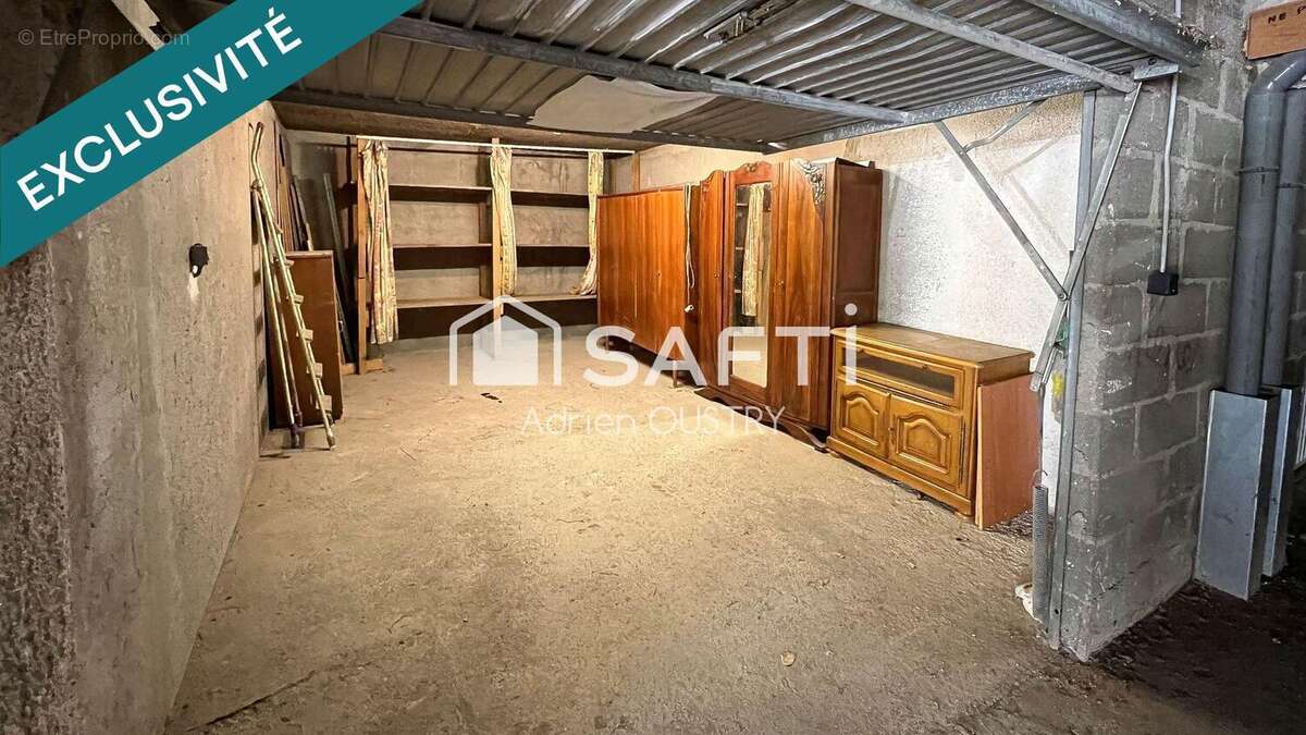 Photo 5 - Parking à AGDE