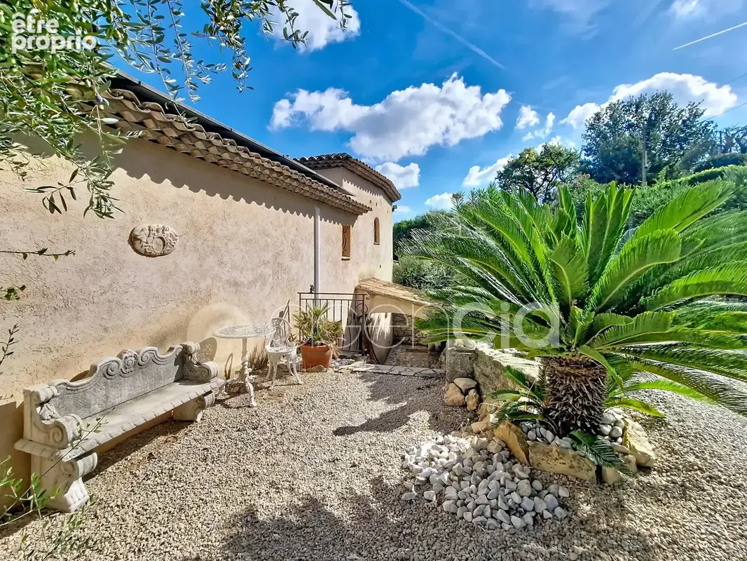 Villa de charme –calme absolu, vue dégagée et piscine - photo 15