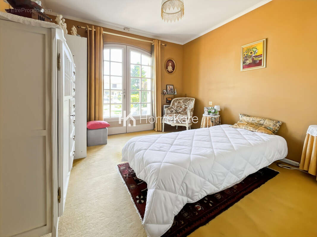 Maison à PESSAC