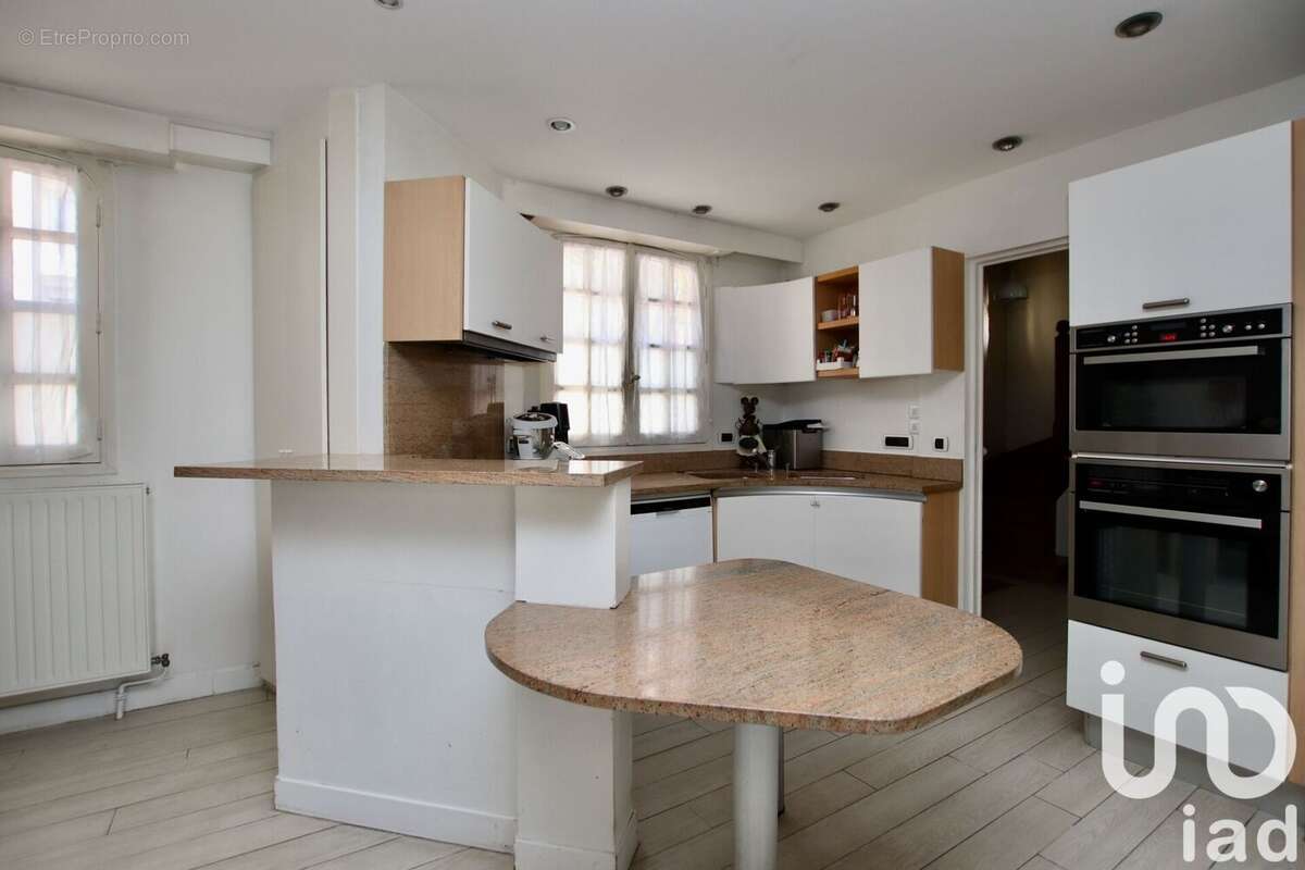 Photo 2 - Maison à CLAMART