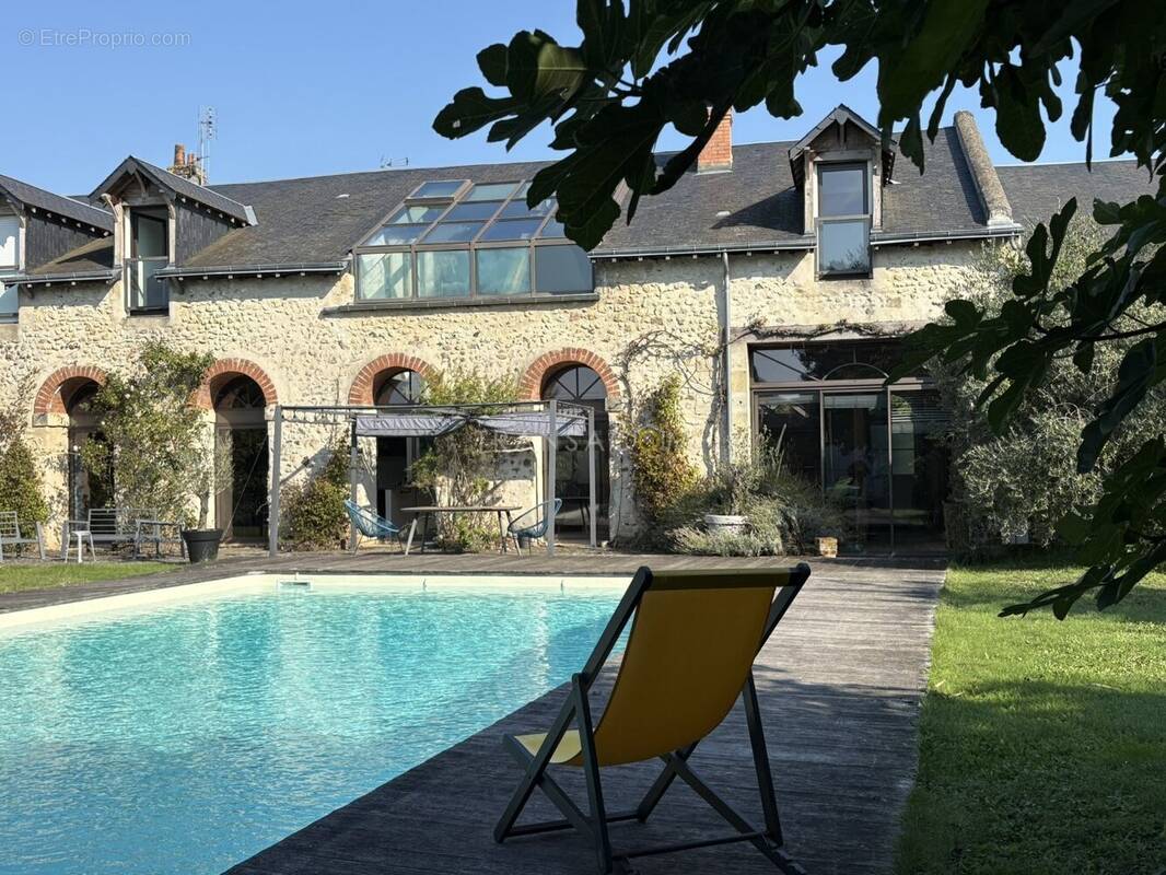 Maison à VERNOU-SUR-BRENNE