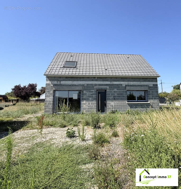 Maison à VERETZ