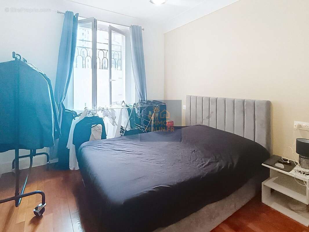 Appartement à LEVALLOIS-PERRET