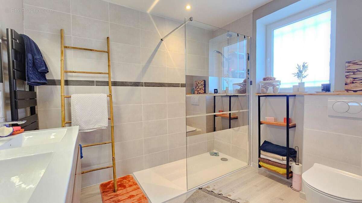 Maison 236 m² à Coarraze  - photo 107