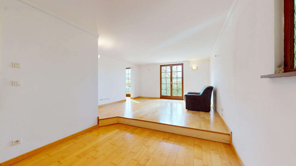 Maison à MACHEREN