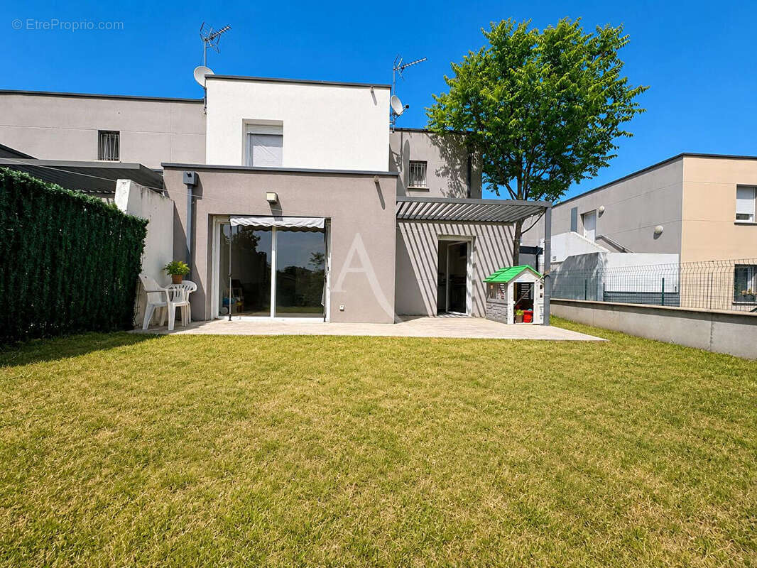 Maison à COLOMIERS