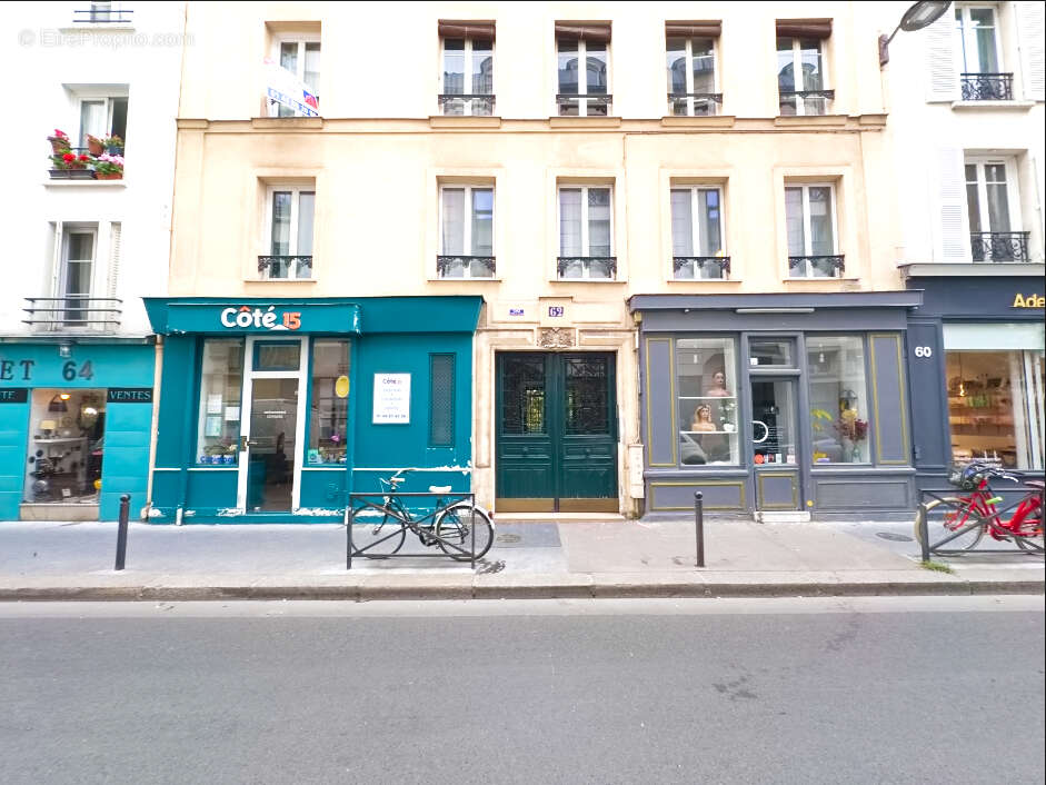 Appartement à PARIS-15E