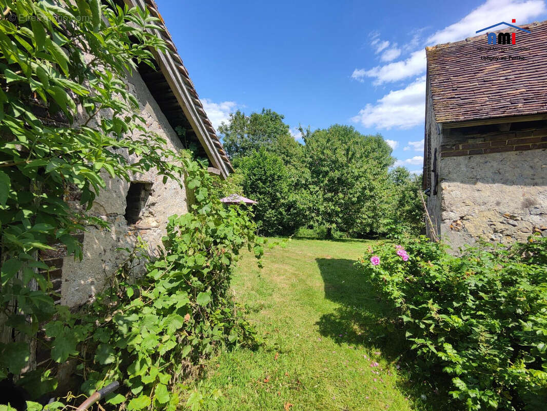Maison à LONGNY-AU-PERCHE