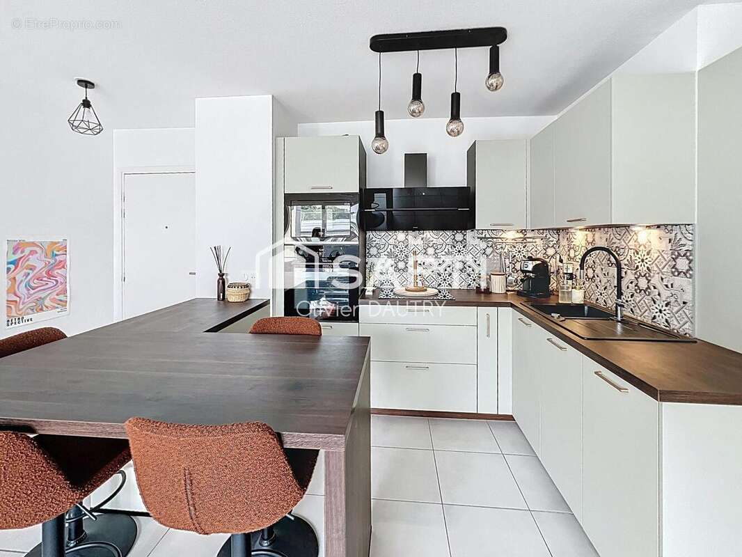 Photo 3 - Appartement à LATTES