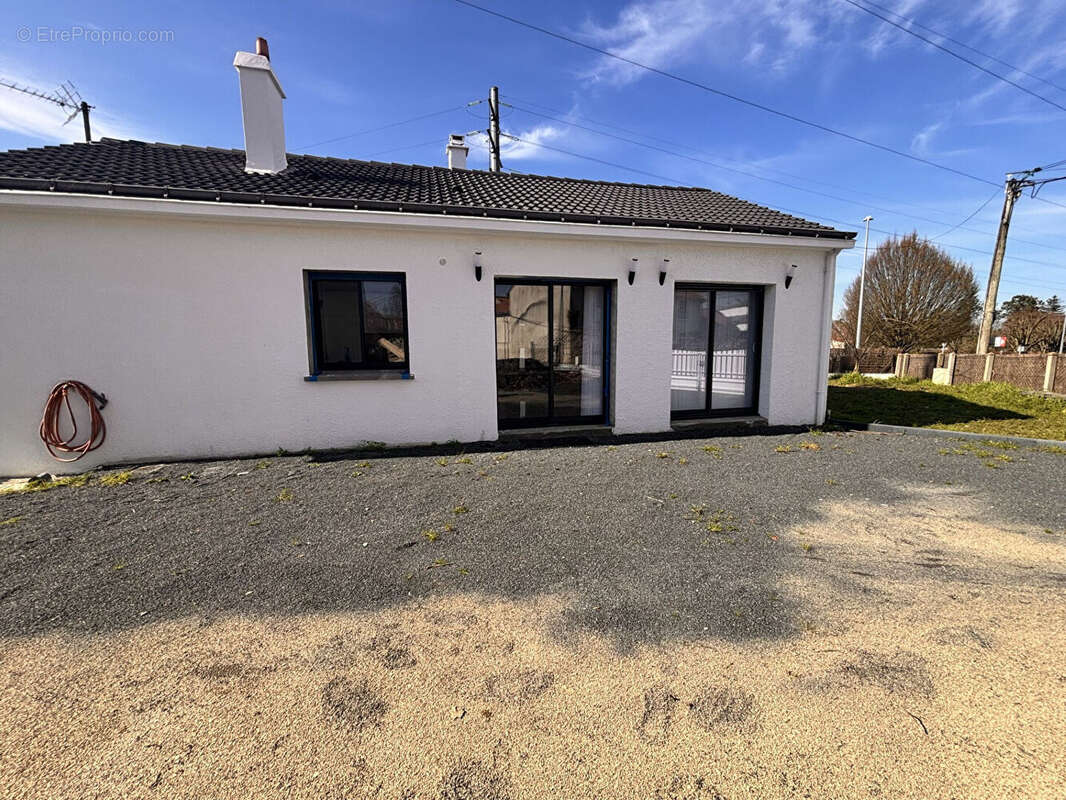 Maison à SAINT-SEBASTIEN-SUR-LOIRE
