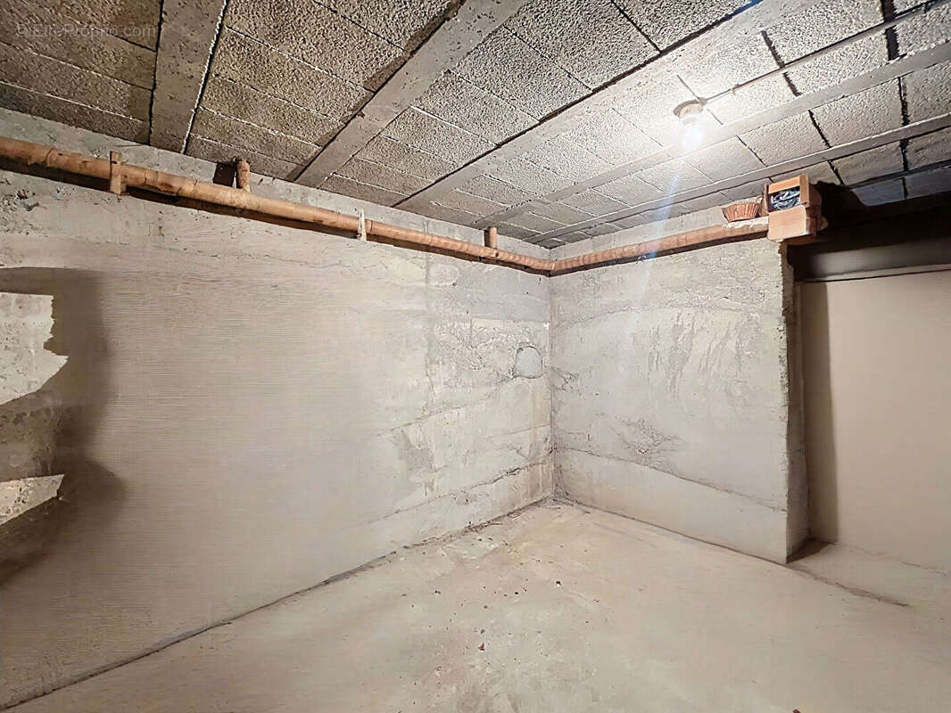 Maison à MINIAC-MORVAN