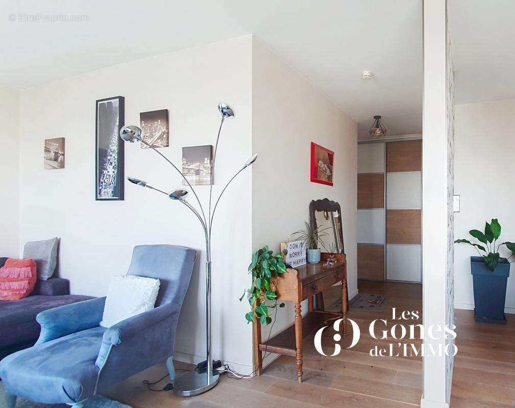 Appartement à OULLINS