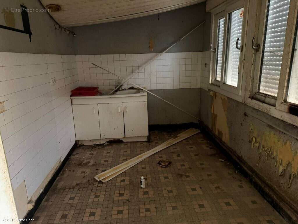 Maison à RUFFEC