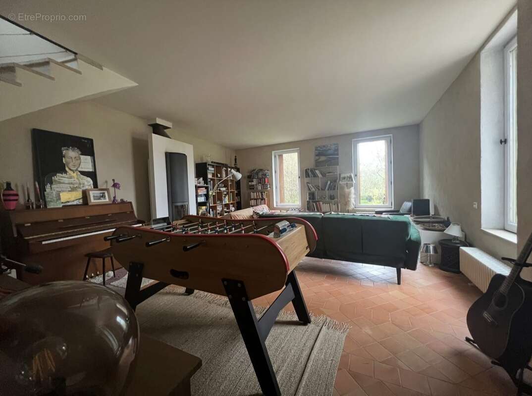 Maison à SAINT-CYR-SUR-LOIRE