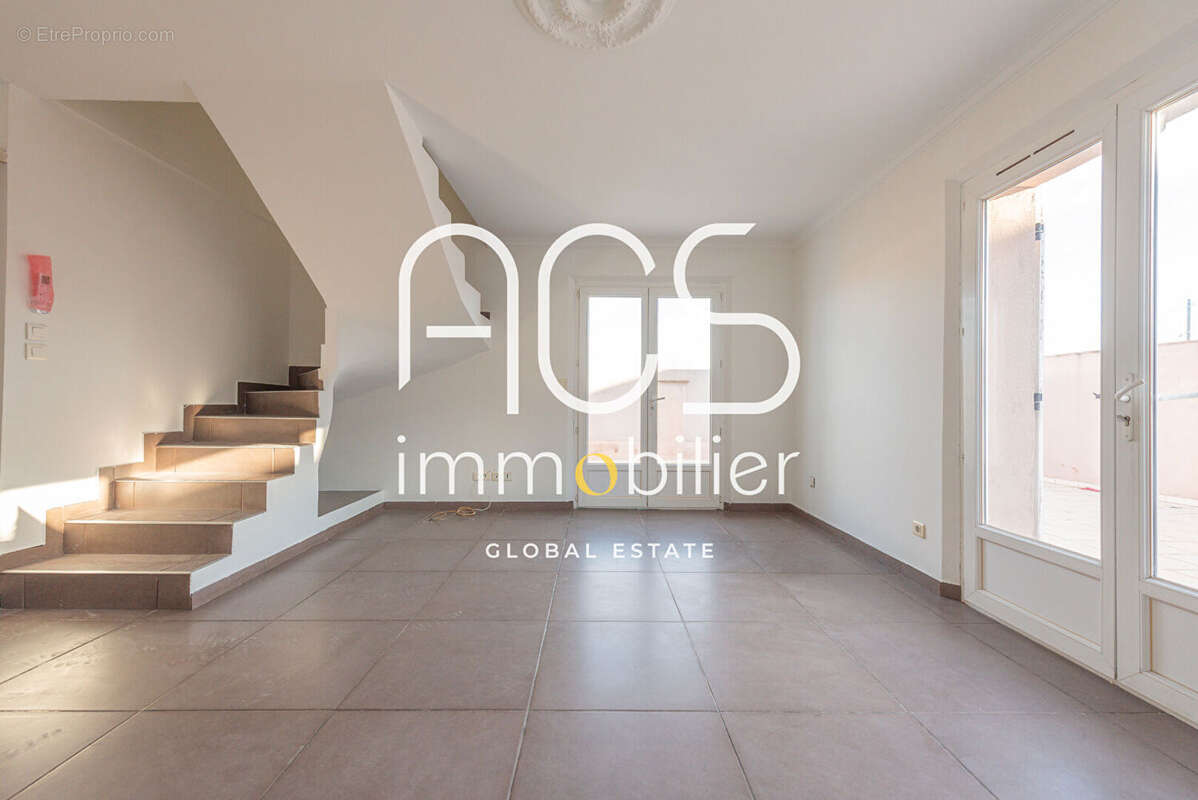 Appartement à FREJUS