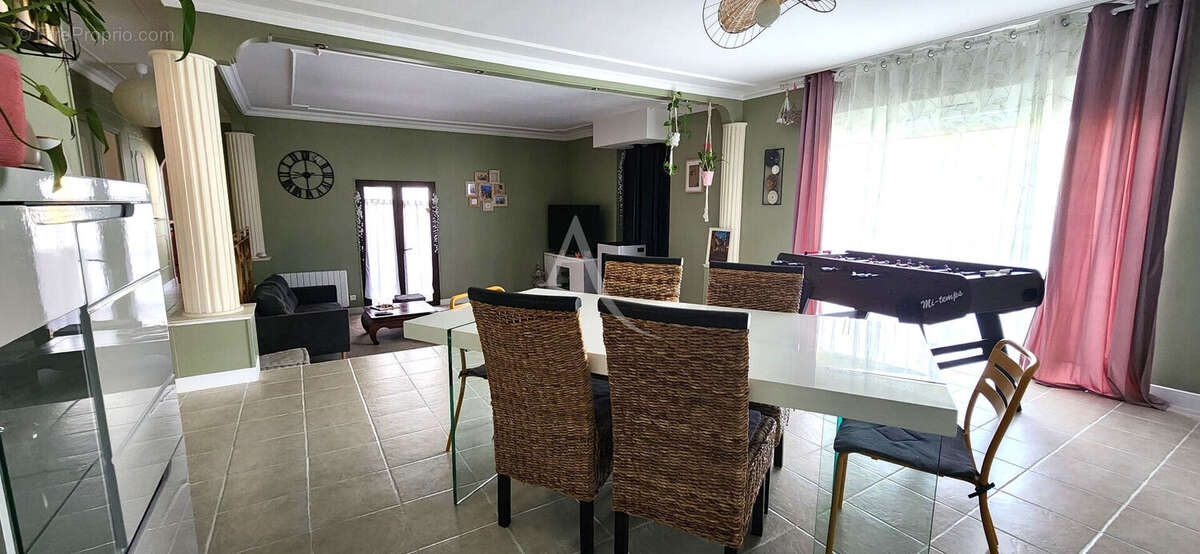 Maison à ROUILLE