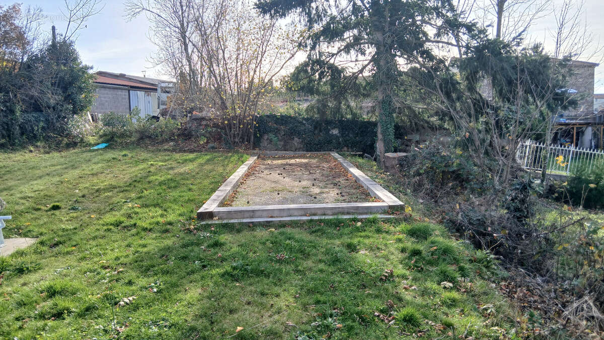 Maison à LA CHAPELLE-D&#039;AUREC