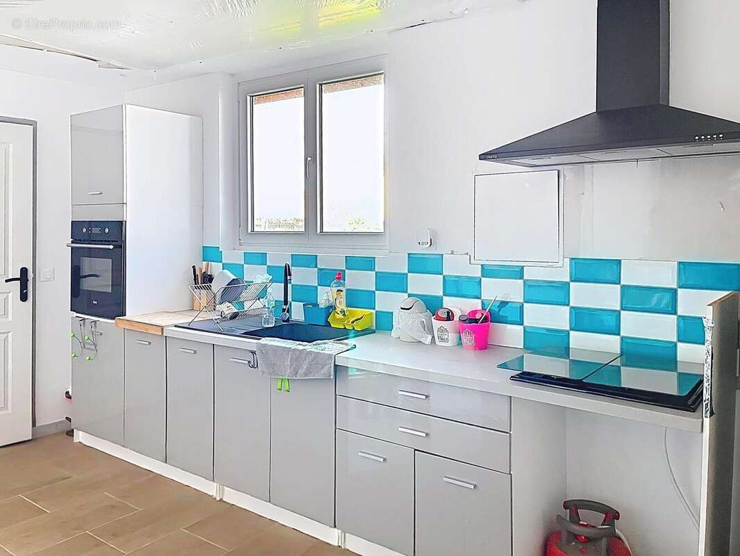 Photo 2 - Maison à CHAILLE-LES-MARAIS