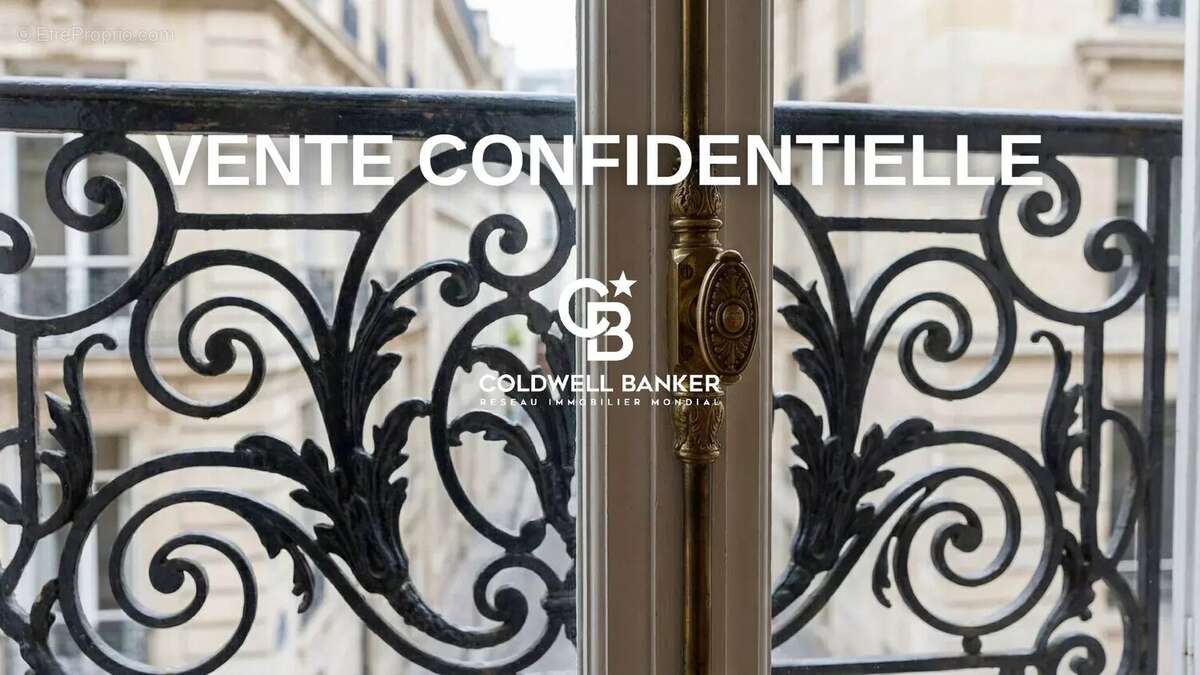 Appartement à PARIS-16E