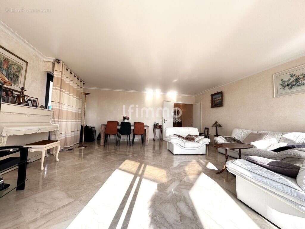 Appartement à CRETEIL