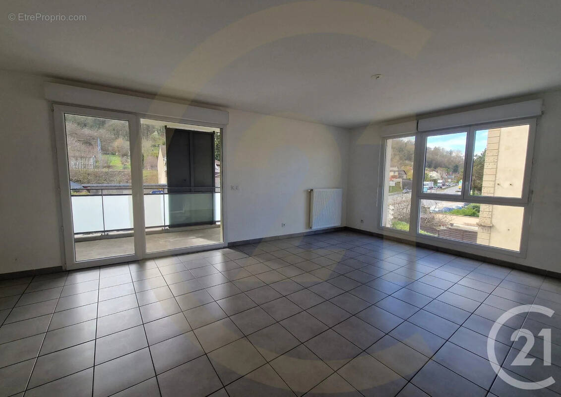 Appartement à BOURGOIN-JALLIEU