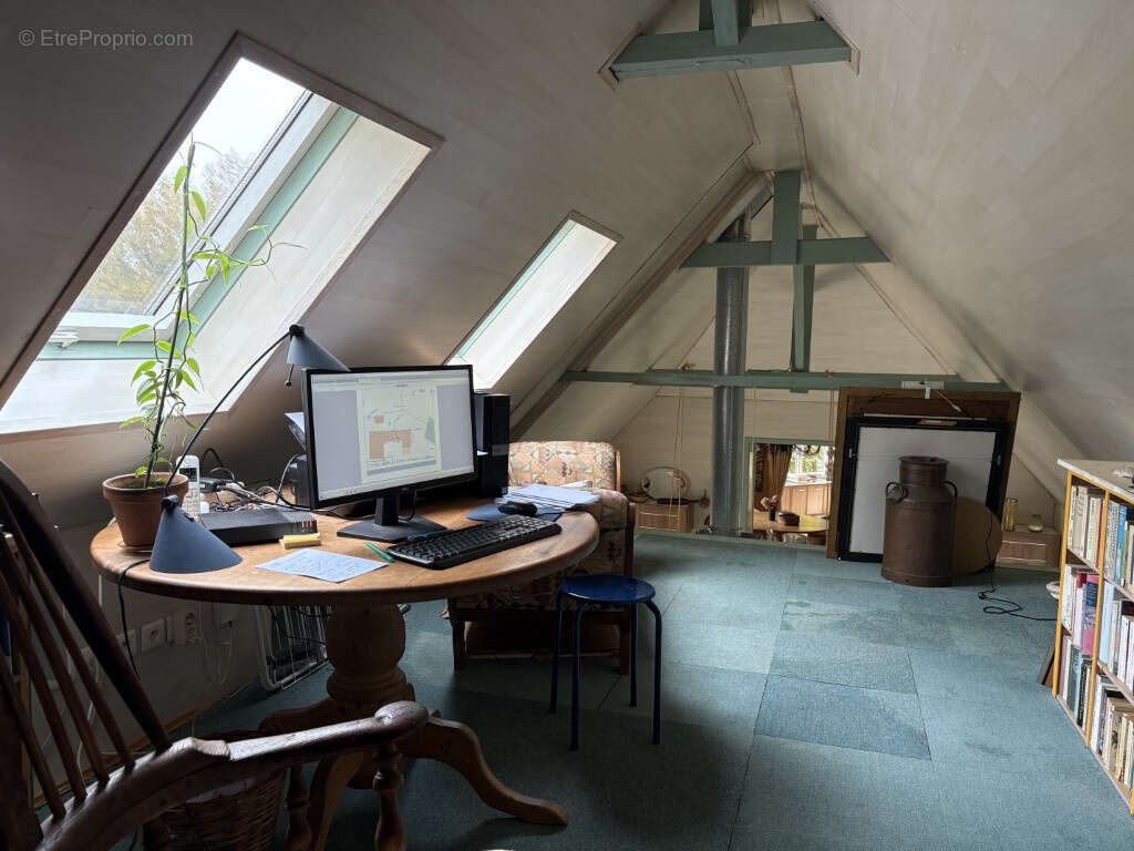 Maison à SAINT-SORNIN-LAVOLPS