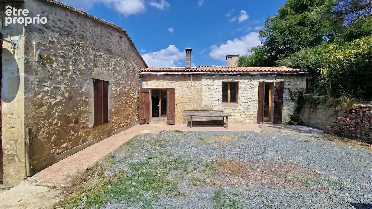 Secteur Saint-Macaire - Maison en pierre 3 chambres - Jardin et Garage - photo 2