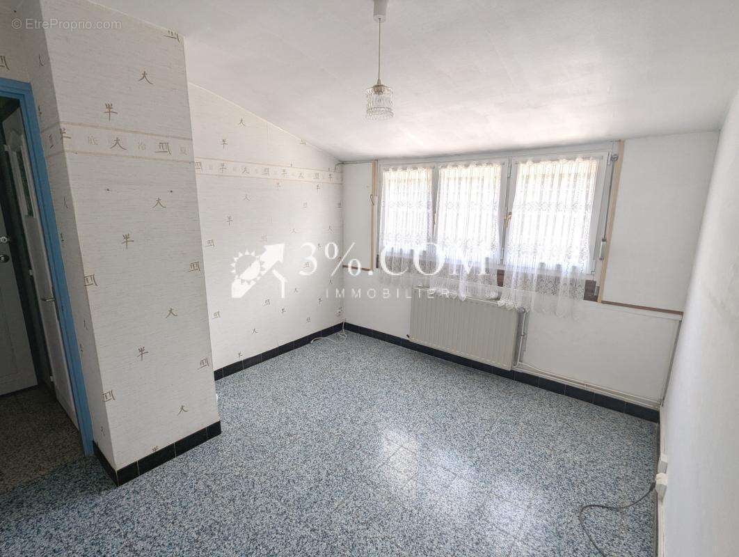 Maison à FACHES-THUMESNIL