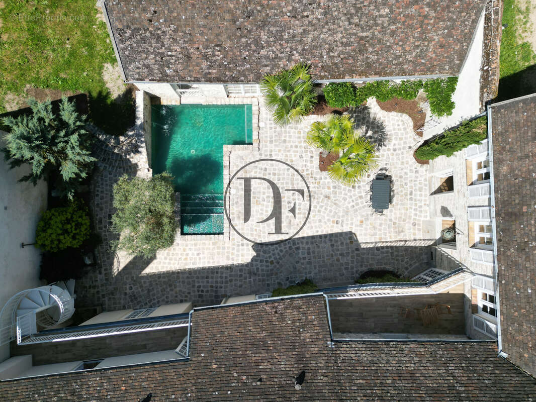 Maison à BOURRON-MARLOTTE
