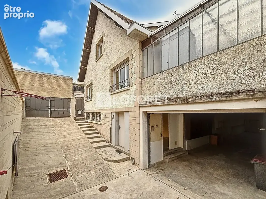 Maison type 8 centre ville - photo 17